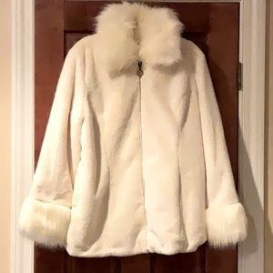 AMERI MODE faux rabbit coat in white.Rhinestone charm zipper pull. Satin Lined